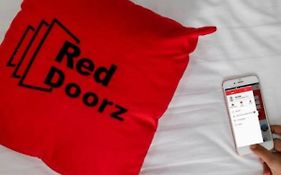 RedDoorz near Banyuwangi Baru Station